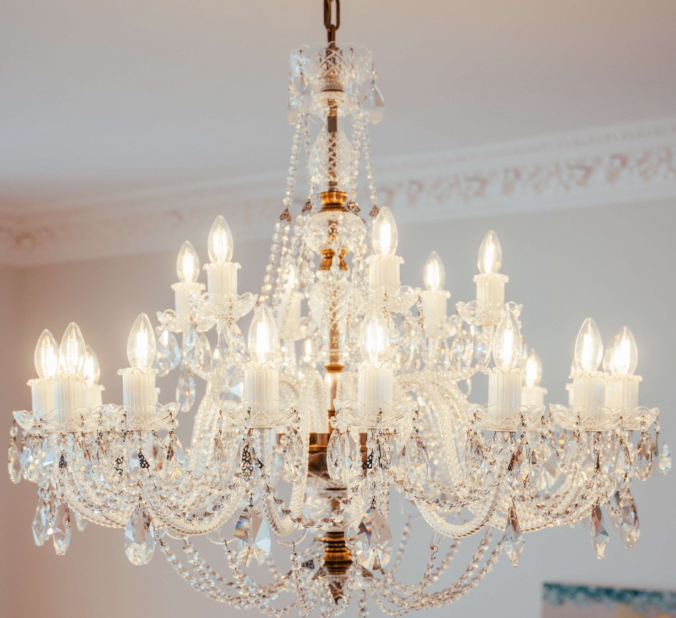 Balmoral Large Crystal Chandelier Regency