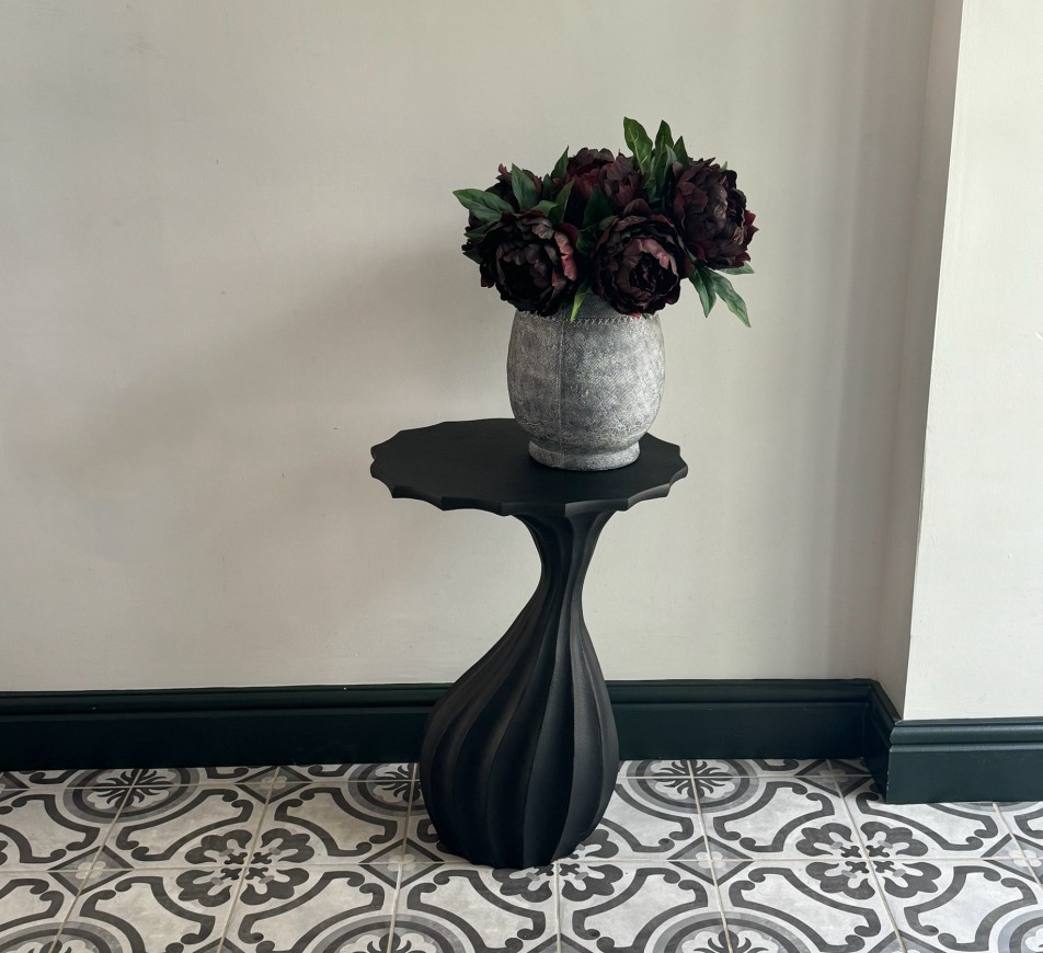 Side Table Flora Matt Black