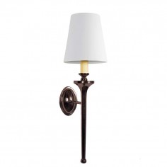 Georgian Granham Wall Light With a Shade