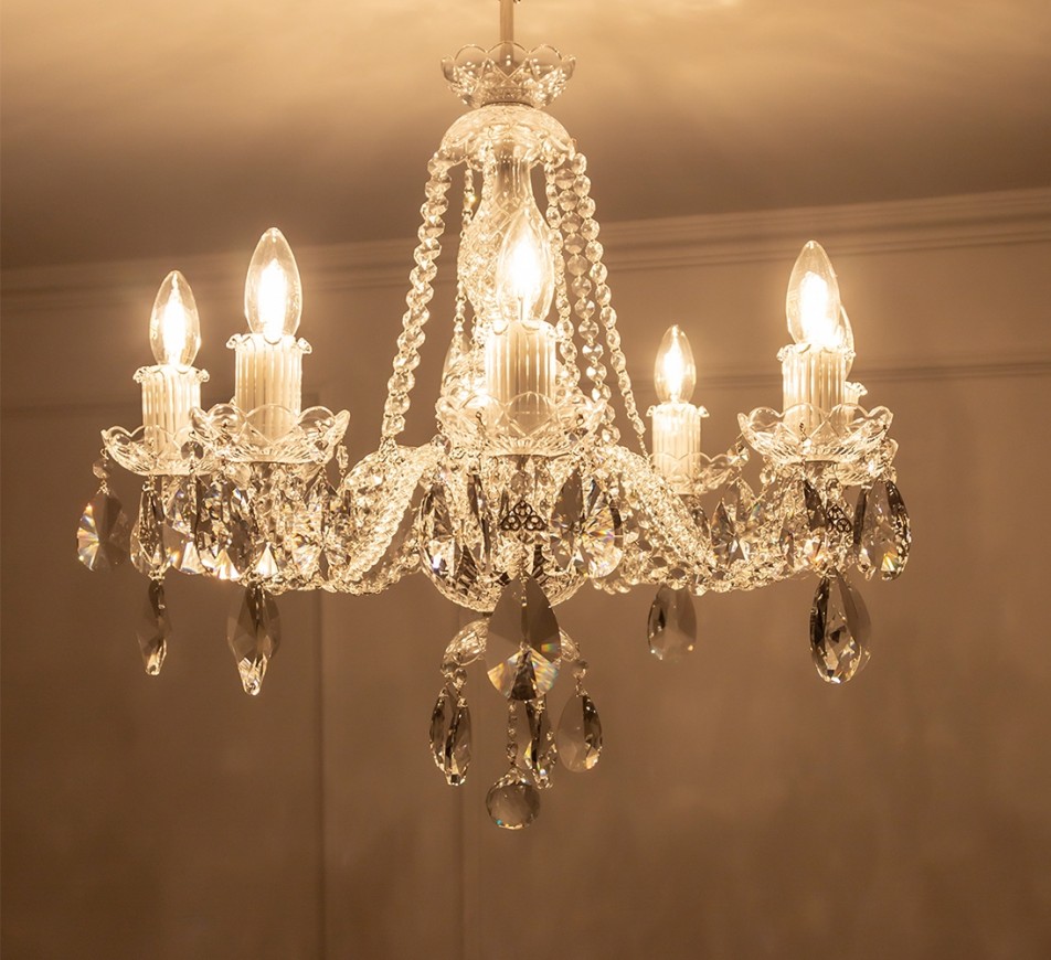 Charlton Crystal Chandelier; 8 arms