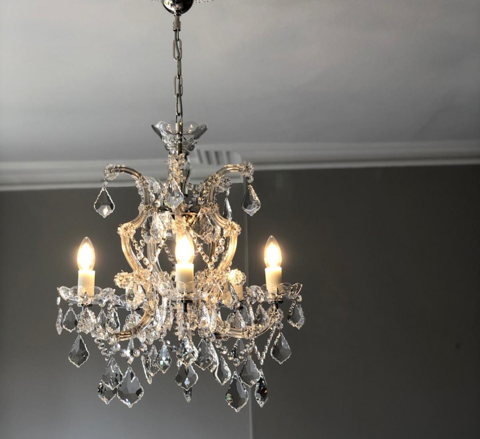 Wellington Vintage Chandelier